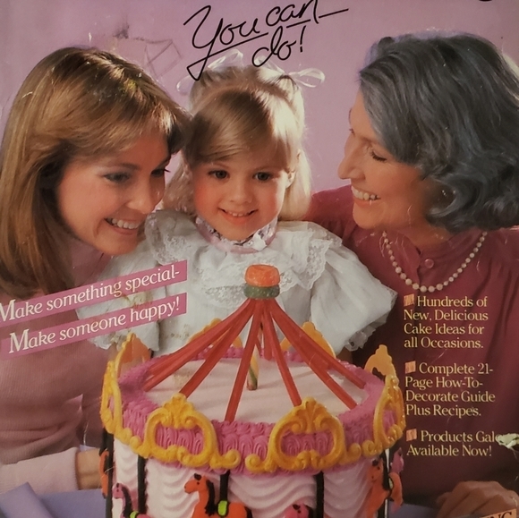 VTG Wilton Cake Decorating Book 1983 - Picture 4 of 7